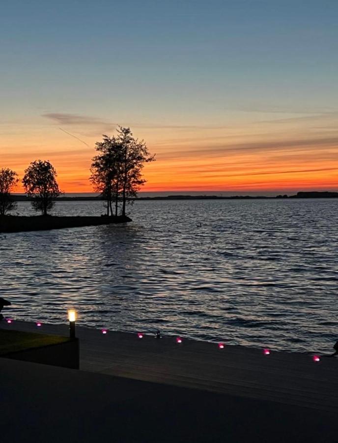 Luxus Cube Meerblick Veluwemeer Am Strand In Erster Reihe Hulshorst Buitenkant foto
