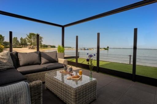 Luxus Cube Meerblick Veluwemeer Am Strand In Erster Reihe Hulshorst Buitenkant foto